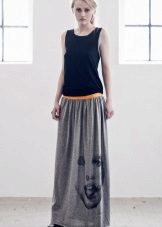 Long two-tone dress with low waist