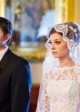 Scarf to the wedding dress