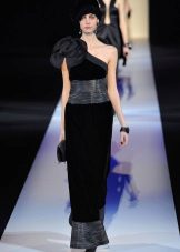 Fitted straight dress to the floor