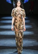 Evening dress with short sleeves