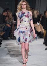 The fitted dress summer color