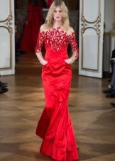 Fitted dress mermaid to the floor