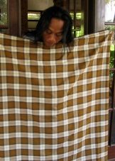 Sarong in Burma - a method of tying a stitched canvas