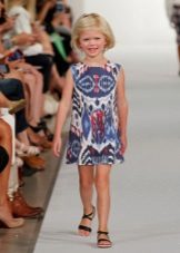 Summer dress for girls with a pattern