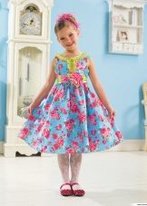 Summer dress for a flower girl