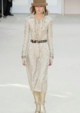 Belt and cap to white dress