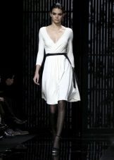 Black tights to a white dress