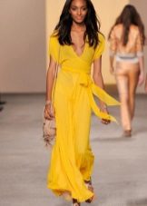 chiffon belt to yellow dress