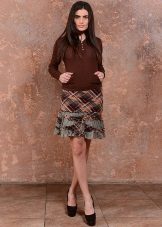 short skirt with asymmetrical flounces