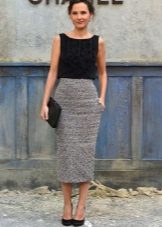 Long skirt pencil made of wool and elastane with a high waist