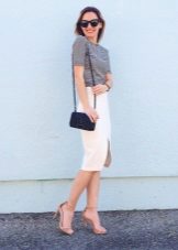 Beige straight skirt