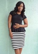 Striped pencil skirt for full