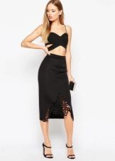 Váy bút chì với khe bên