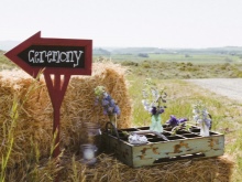 Rustic wedding decoration