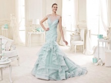 Wedding dress from Nicole Fashion Group turquoise