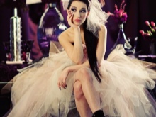 Wedding dress in the style of rock