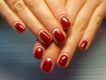 Manicure under a cherry dress