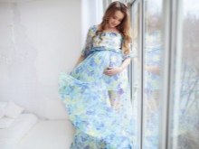 Photo session of a pregnant woman in a photo studio