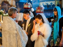 Wedding dress hairstyle