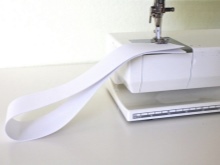 Prepare gum belt for half skirt