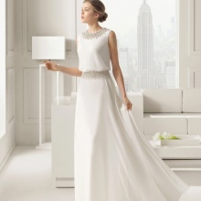 Modest wedding dress from Rosa Clara