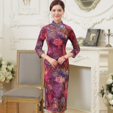 Mid-length qipao dress with a three-quarter sleeve