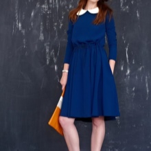 Blue knitted dress with a collar