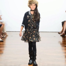 Dress with a print for a girl of 11 years