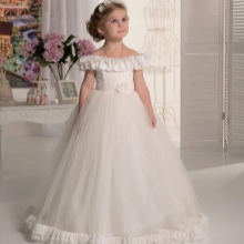 Graduation dress in kindergarten white