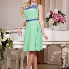 Salad dress in combination with blue lace