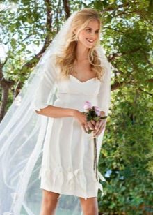 Short wedding dress