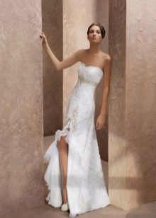 Summer straight dress with a slit