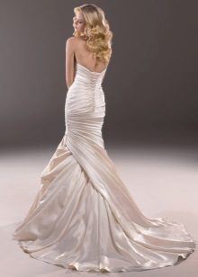 Mermaid wedding dress with unusual train