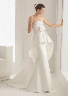 Mermaid wedding dress with a removable train