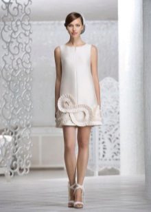 Wedding dress simple cut