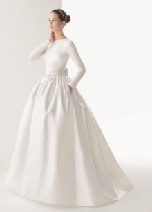 Magnificent closed wedding dress by Eli Saab