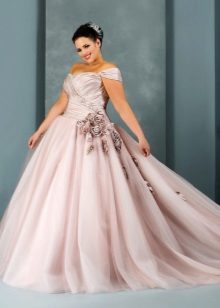 Wedding fluffy color dress for full brides