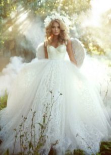Wedding dress lace lush