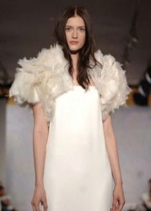 Wedding dress from Tsai Meiyue