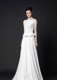 Retro-style wedding dress