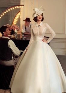 Wedding dress from Tatiana Kaplun in retro style