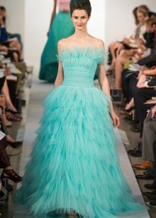 Evening dress from Oscar de la Renta blue