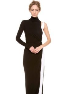 Evening black dress with half sleeves