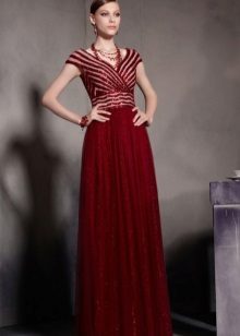 Dress burgundy with a high waist