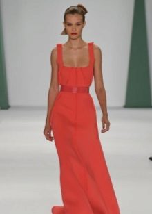 Evening dress from Carolina Herrera red