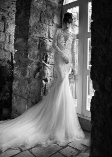 Mermaid wedding dress with lace sleeves