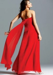 Red Evening Dress with Open Back and Batto Train