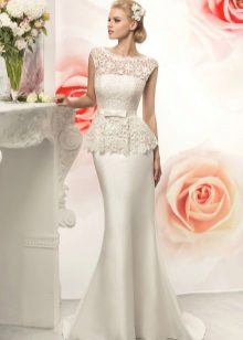 Wedding lace dress with basky