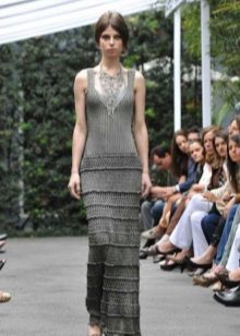 Evening dress from Vanessa Montoro to the floor