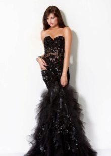 Evening dress with a mermaid corset